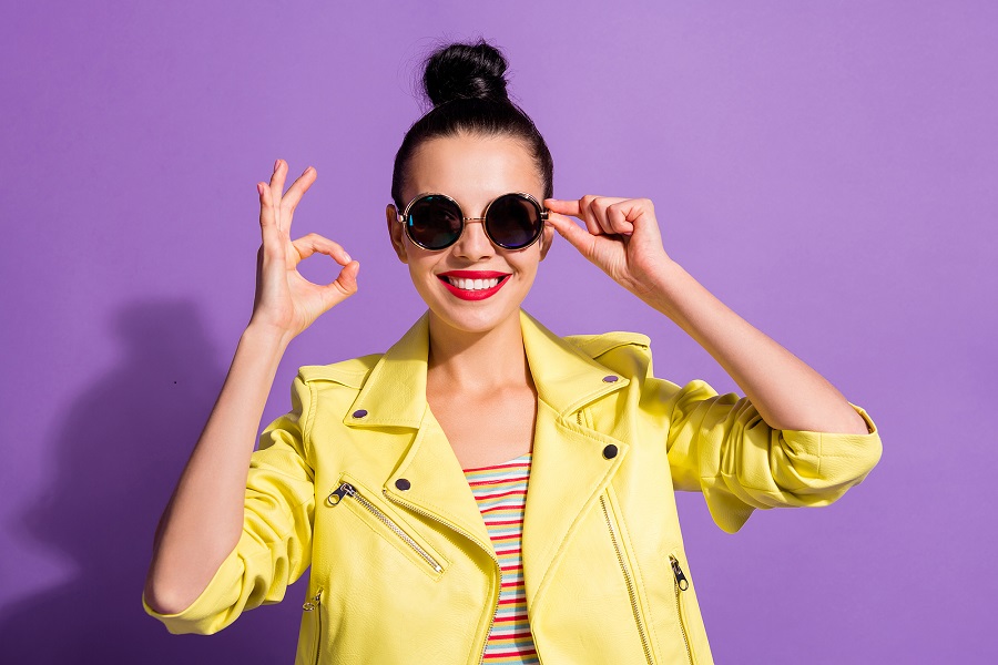 What Shades Of Lipstick Give Your Teeth The Brightest Look?