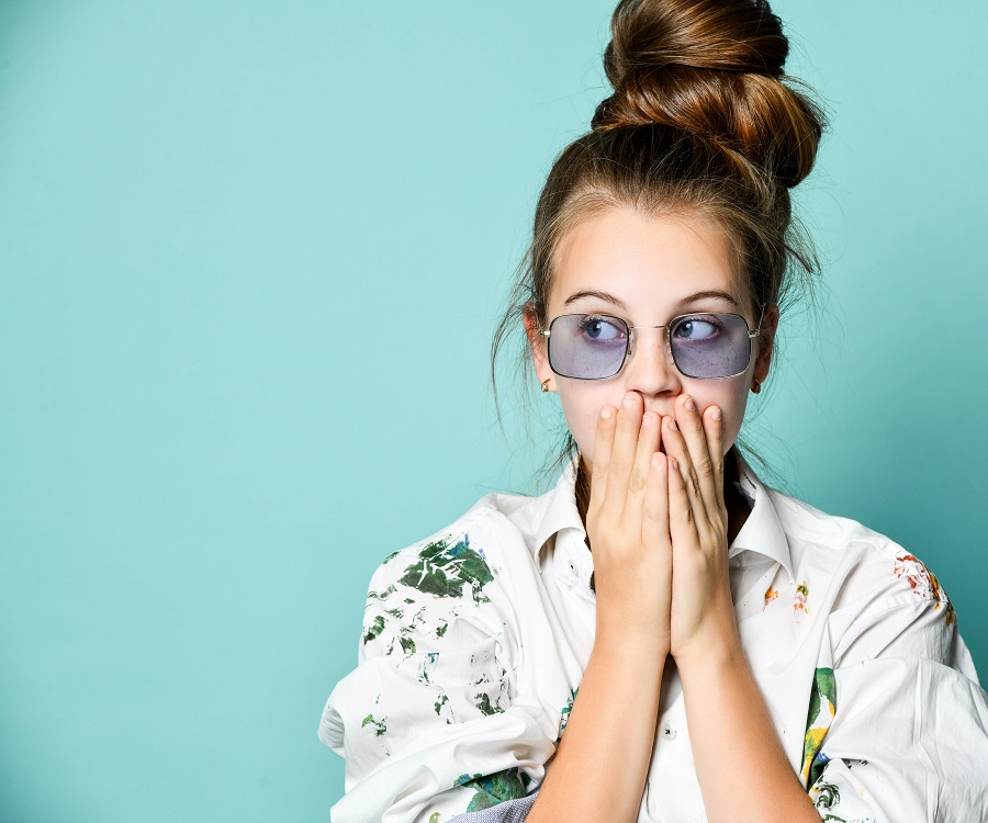 How To Remove Stuck Items From Between Your Teeth